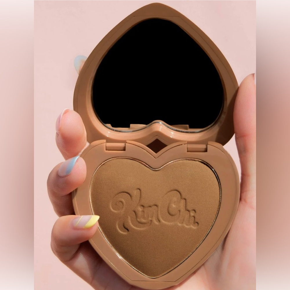 THAILOR COLLECTION: BRONZER - 03 I WENT TO VENICE - Kim Chi - BNWT ☀️